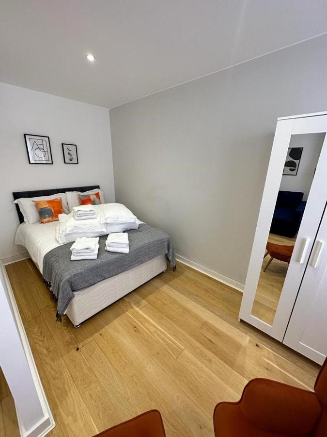 2A Soho Studios By Indigo Flats Sleeps 4 London Exterior foto